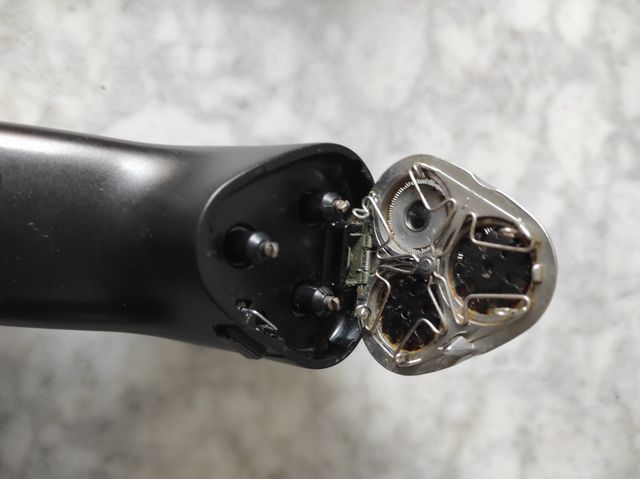 Afeitadora Philips HP1132 - Negra/Plata