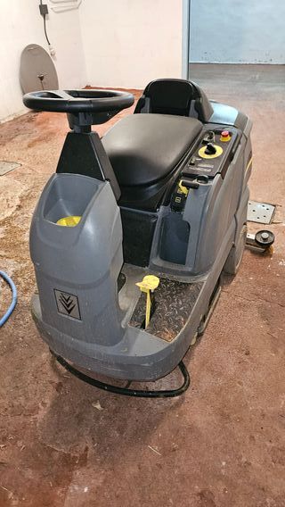 FREGADORA , HIDROLIMPIADORA KARCHER B 90 R CLASSIC