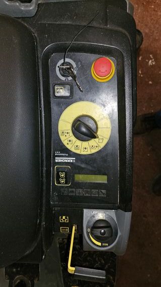 FREGADORA , HIDROLIMPIADORA KARCHER B 90 R CLASSIC