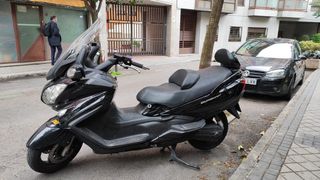 Suzuki Burgman 650 executive ABS