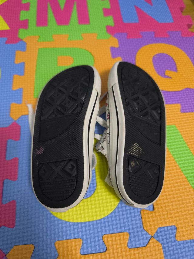 Converse Hello Kitty 24 - Zapatillas Niña