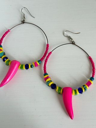 Pendientes de aro diseño de color de Zara 5cm