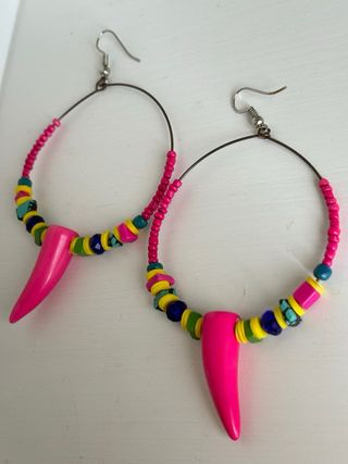 Pendientes de aro diseño de color de Zara 5cm