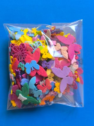 Farfalle fustellate colorate