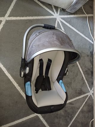 Capazo bebé gris - Maxi-Cosi