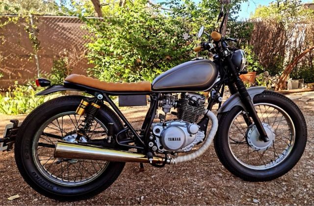 Yamaha SR250 Cafe Racer