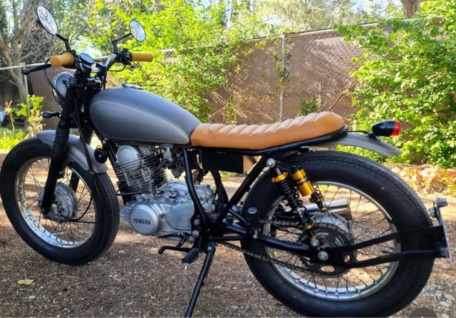 Yamaha SR250 Cafe Racer