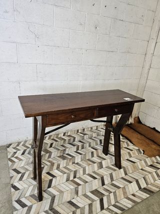 Recibidor vintage roble diseño español brutalista