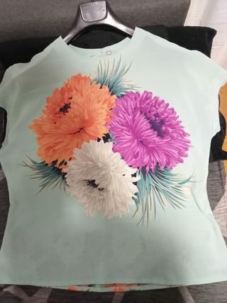 Blusa flores - Azul pastel