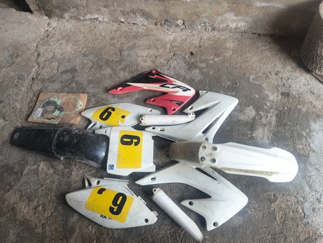 Kit de plásticos cr 250