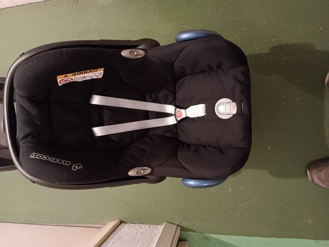 Maxi-Cosi Isofix + Cuna Bebé