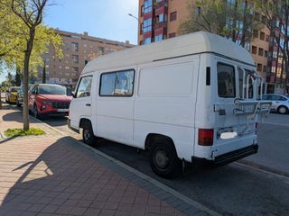 Mercedes-Benz MB100 1993