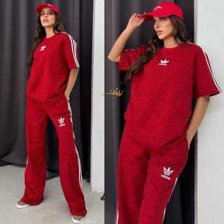 Conjunto mujer
Tallas : M-L-XL
