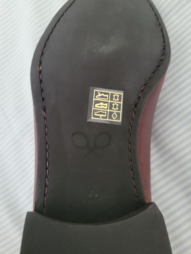 Zapato niño 39 borlas cuero