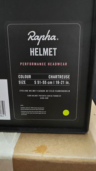 Casco Rapha fluor bici