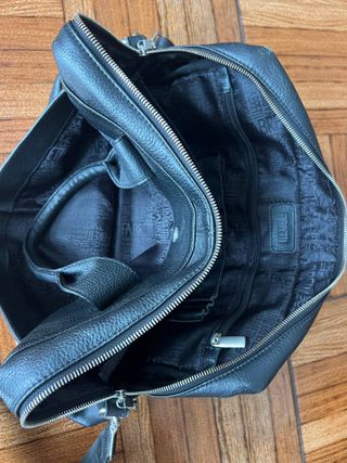 El bolso de hombre. Bandolera. FABRETTI
