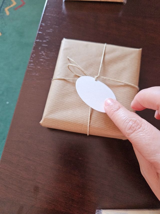 Aviones abrebotellas de regalo bodas