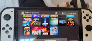 Nintendo Switch OLED + mando+ maleta de viaje 