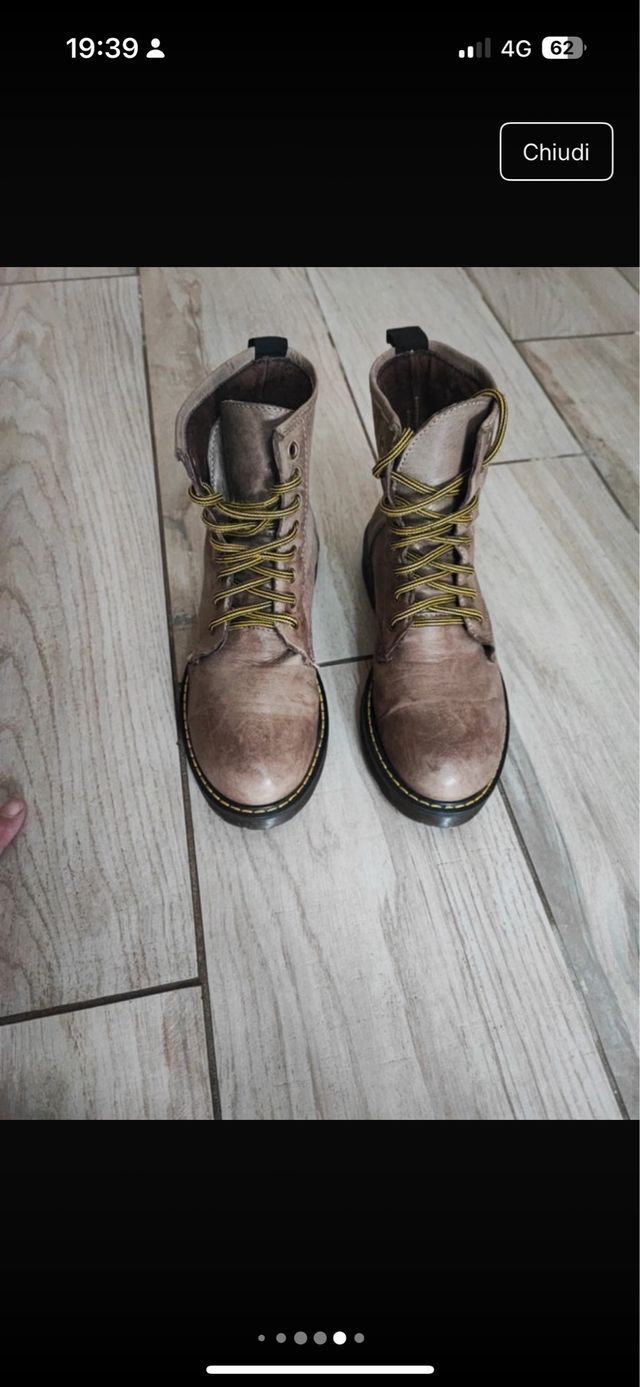 Stivali anfibi beige