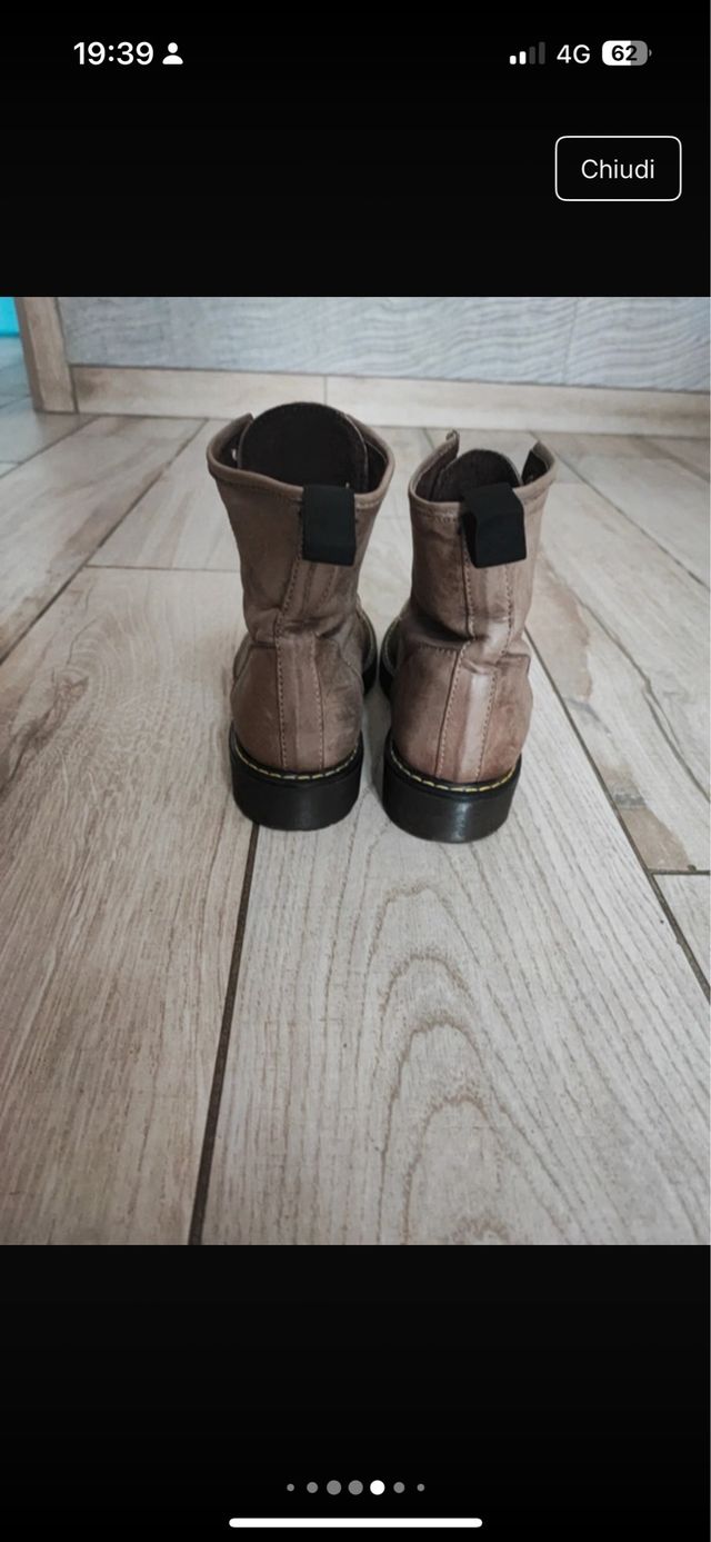 Stivali anfibi beige