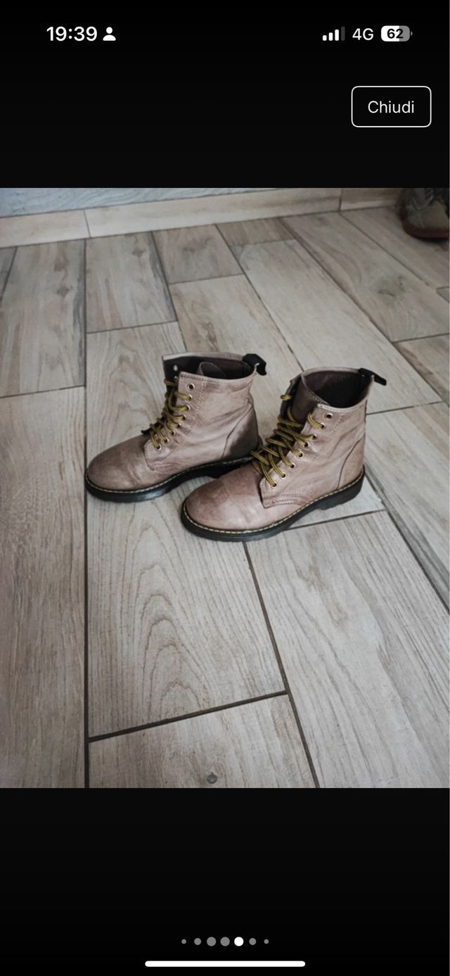 Stivali anfibi beige