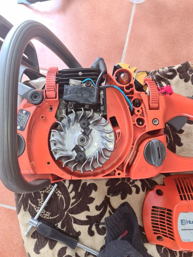 Motosierra husqvarna 445