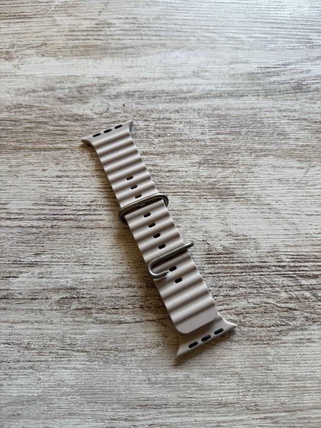 Correa Apple Watch Ultra starlight 