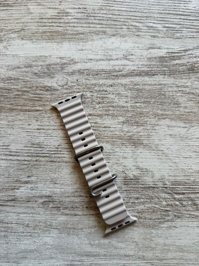 Correa Apple Watch Ultra starlight 