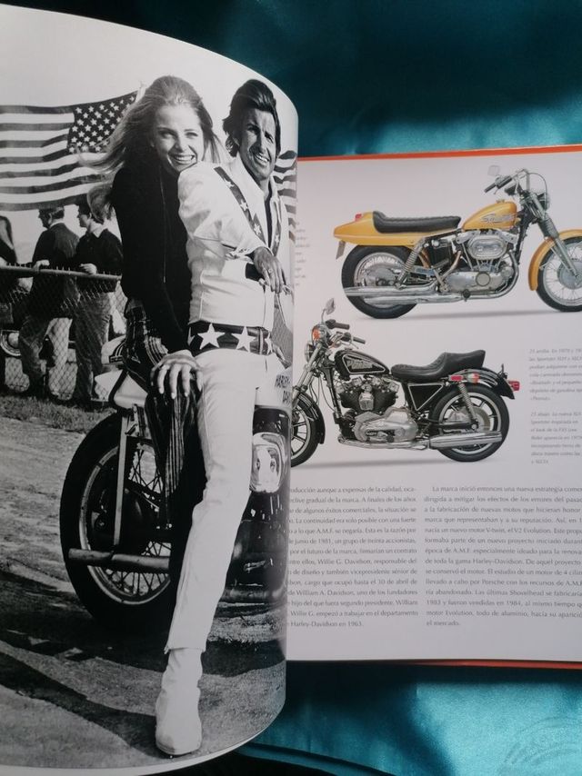MOTO. HARLEY DAVIDSON. LIBRO. LEGENDARIA