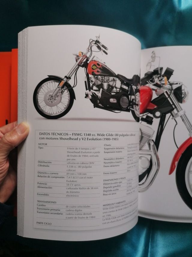 MOTO. HARLEY DAVIDSON. LIBRO. LEGENDARIA