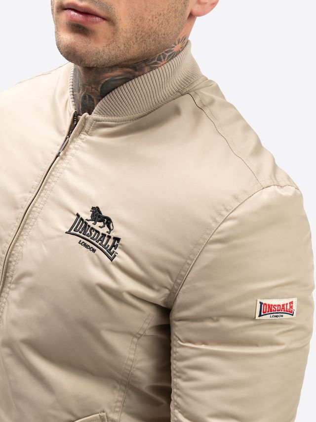 Chándal completo Lonsdale London. Hay tallas