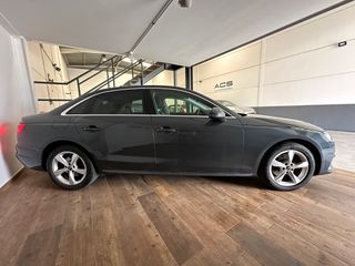 AUDI A4 Advanced 30 TDI S tronic