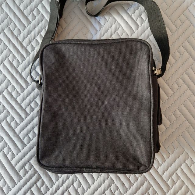 Bolso bandolera hombre