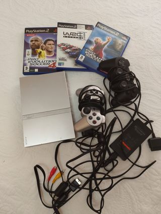 PlayStation 2 (PS2) gris plata + juegos