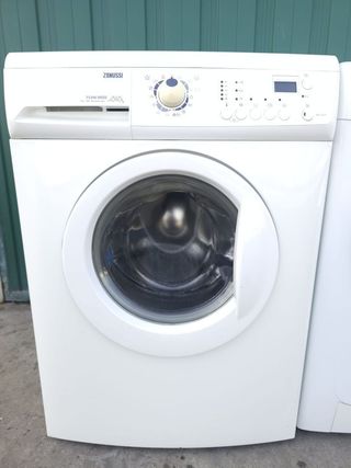 OCASIÓN !! LAVADORA ZANUSSI 7 KG 1.200 RPM.