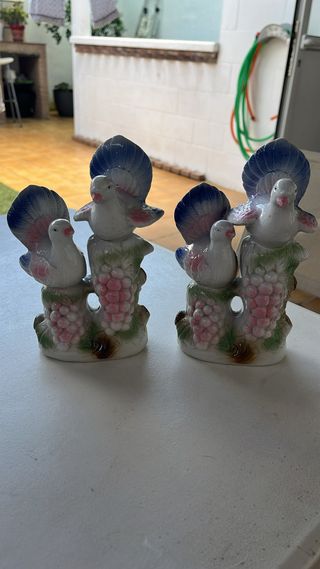 2 figuras palomas porcelana