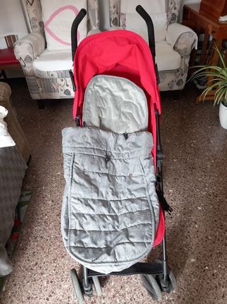 Sillita Chicco ligera y roja