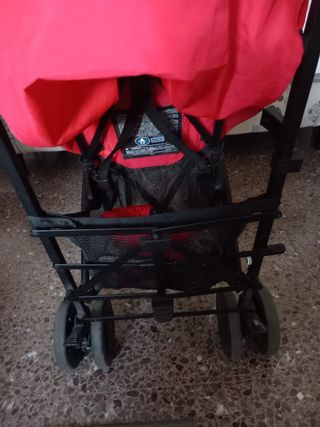 Sillita Chicco ligera y roja