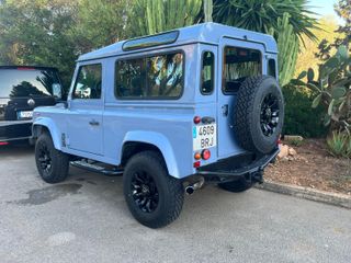 Land Rover Defender 90 td5 año 2002