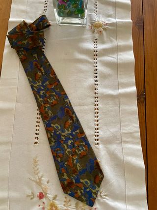 Corbata Adolfo Domínguez multicolor