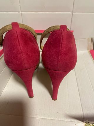 Zapatos de tacon marca Corina
