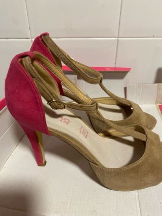 Zapatos de tacon marca Corina
