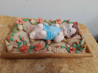 Gesù Bambino vintage in conchiglie