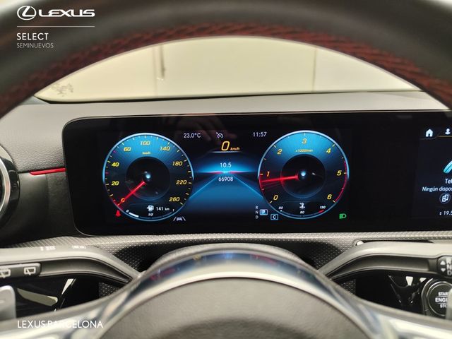 Mercedes-Benz Clase A180D 2021 REF 9576