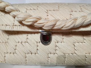 Pochette estiva beige in canvas