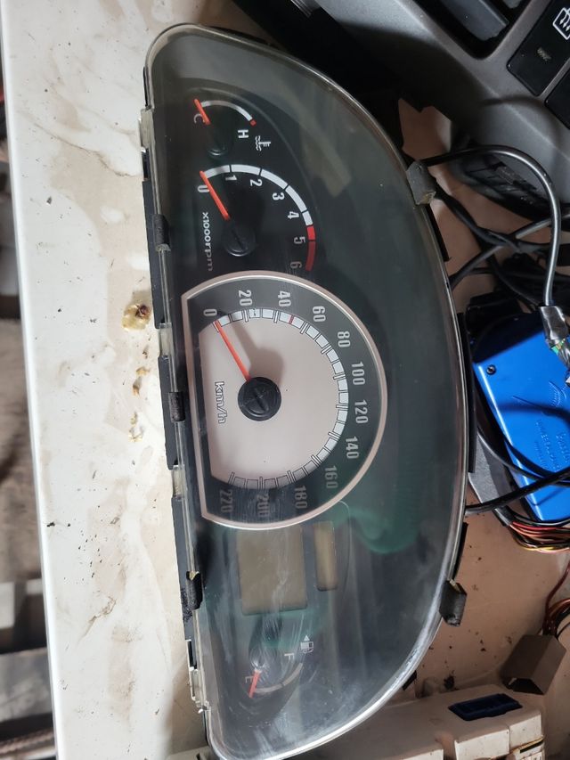 Cuentakilómetros hyundai matrix