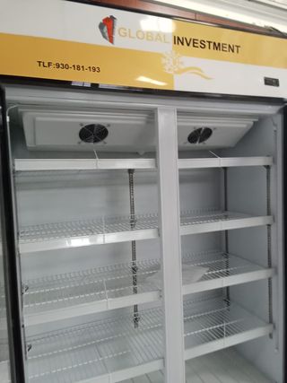 NEVERA DE BEBIDAS MARCA GLOBAL