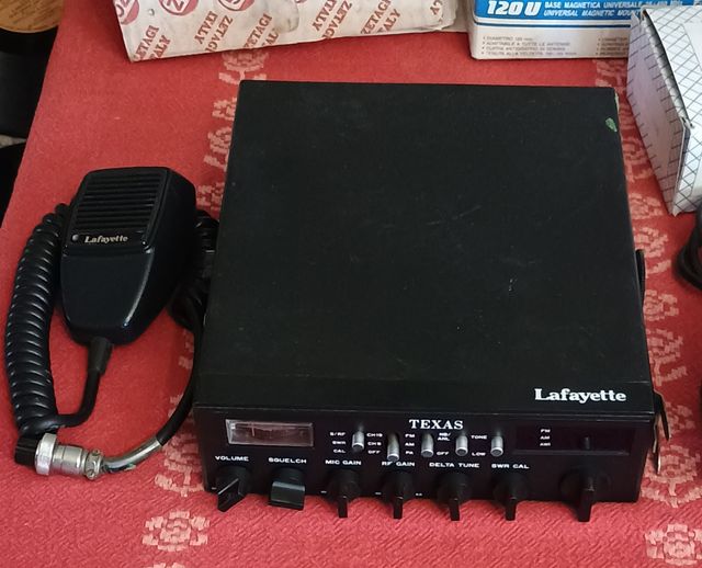 Kit ricetrasmittente CB Lafayette e ZG 