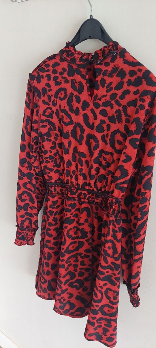 Vestido leopardo rojo