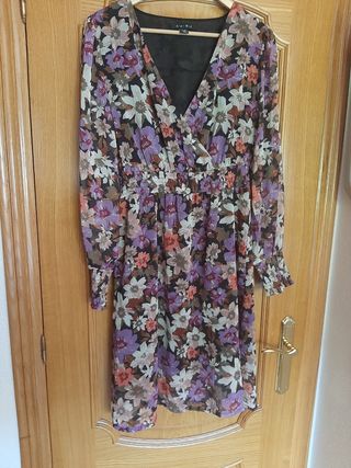 Vestido Amisu floral T-40